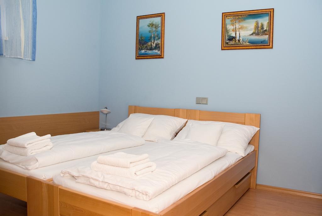 Penzion U Splavu Břeclav Quarto foto