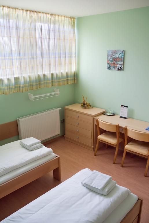 Penzion U Splavu Břeclav Quarto foto